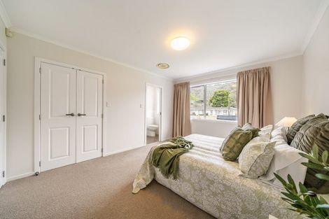 Photo of property in 2 Mitre Grove, Trentham, Upper Hutt, 5018