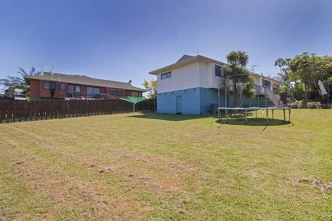 Photo of property in 4 Altair Place, Windsor Park, Auckland, 0632