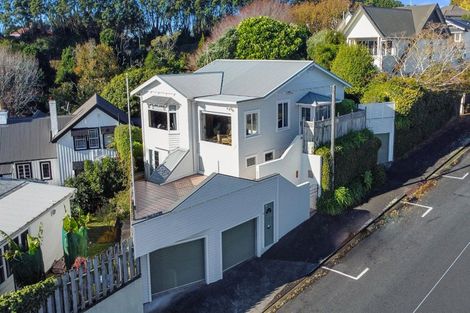 Photo of property in 41 Cameron Street, New Plymouth, 4310