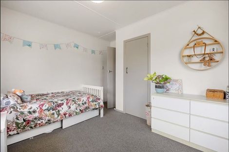 Photo of property in 23 Berkley Avenue, Hillcrest, Hamilton, 3216