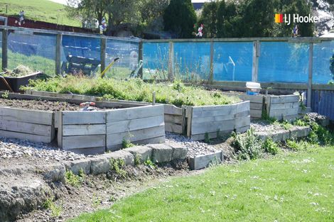 Photo of property in 135 Dunback Road, Palmerston, 9430