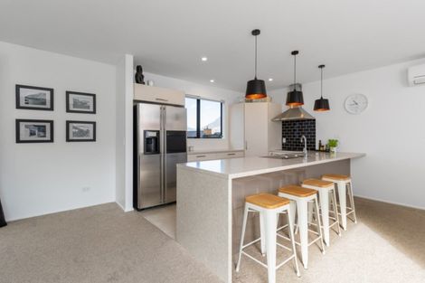 Photo of property in 1 Hovingham Court, Jacks Point, Queenstown, 9371