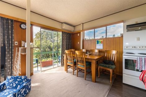 Photo of property in 67 Easther Crescent, Kew, Dunedin, 9012