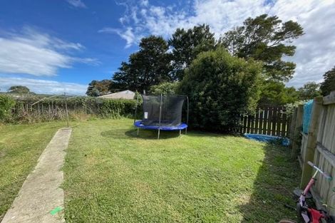 Photo of property in 16 Antalya Place, Manurewa, Auckland, 2102