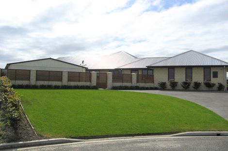 Photo of property in 3 Haydon Place, Amberley, 7410