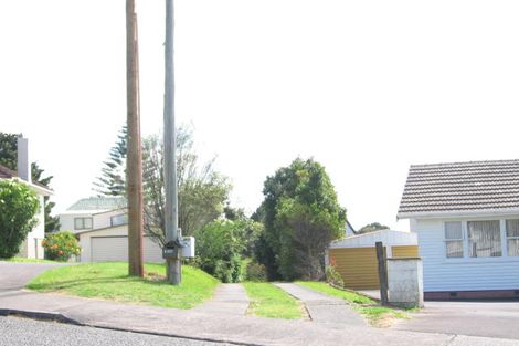 Photo of property in 2/18b Verbena Road, Birkdale, Auckland, 0626
