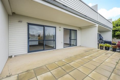 Photo of property in 22/21 Armoy Drive, East Tamaki, Auckland, 2016