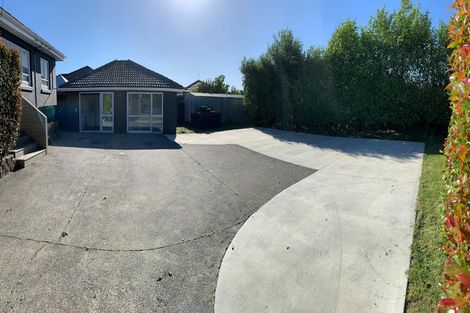 Photo of property in 549 Great South Road, Rosehill, Papakura, 2113