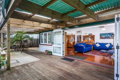 Photo of property in 25 Kowhai Street, Mount Eden, Auckland, 1024
