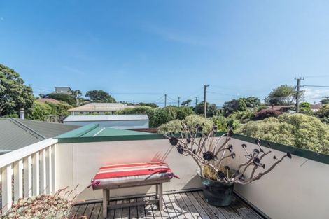 Photo of property in 8 Te Miti Street, Paekakariki, 5034
