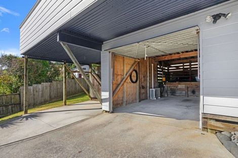 Photo of property in 18a Delshaw Avenue, Stanmore Bay, Whangaparaoa, 0932