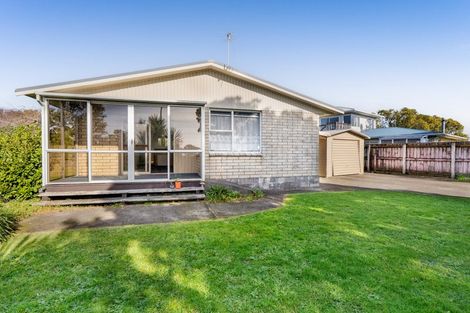 Photo of property in 16 Dillon Drive, Bell Block, New Plymouth, 4312