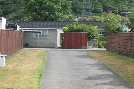 Photo of property in 80b Pasadena Crescent, Totara Park, Upper Hutt, 5018