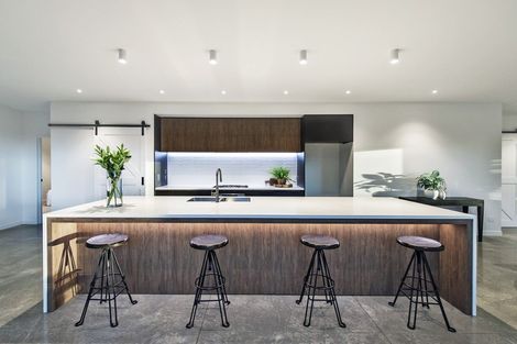 Photo of property in 31 Irvines Track, Halswell, Christchurch, 8025