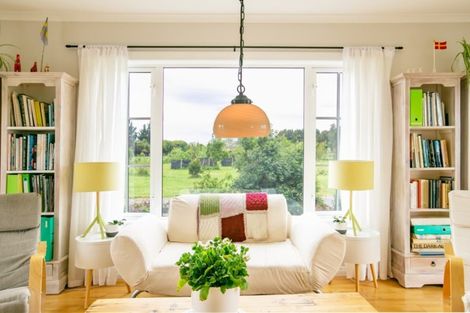 Photo of property in 31 Otawa Drive, West Taratahi, Masterton, 5887