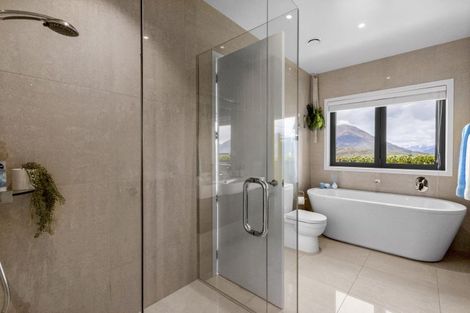 Photo of property in 1 Afton Lane, Jacks Point, Queenstown, 9371