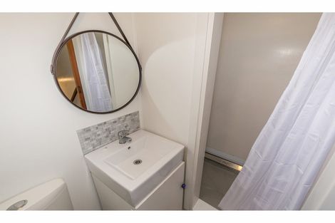 Photo of property in 16a Cashmere Road, Cashmere, Christchurch, 8022