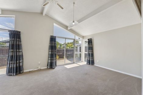 Photo of property in 40 Orrick Crescent, Avondale, Christchurch, 8061