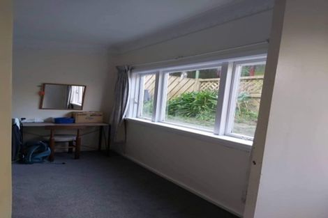 Photo of property in 3/54 Kelburn Parade, Kelburn, Wellington, 6012