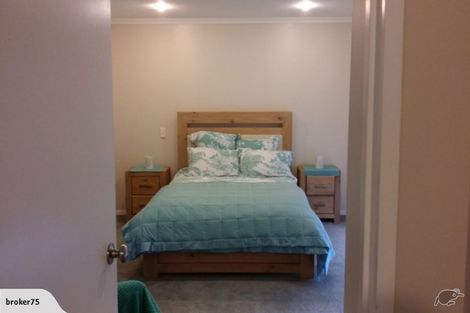 Photo of property in 10 Sangam Place, Pukekohe, 2120