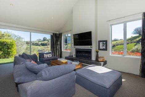 Photo of property in 15 Lakeview Terrace, Taradale, Napier, 4112