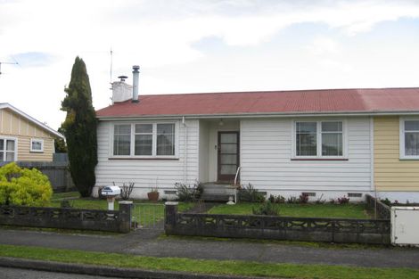 Photo of property in 6 Bannister Court, Masterton, 5810