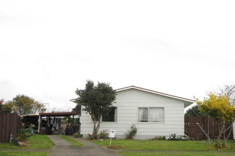 Photo of property in 6 Tuahu Place, Waitara, 4320
