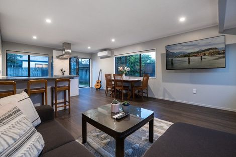 Photo of property in 4b Kimber Grove, Papamoa Beach, Papamoa, 3118