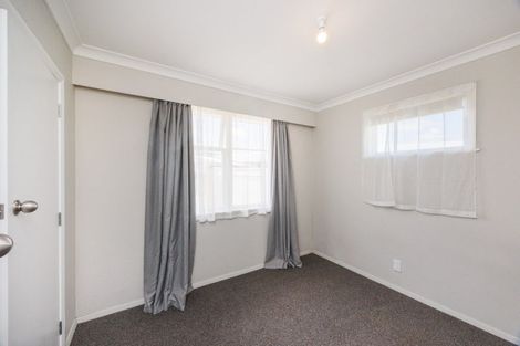 Photo of property in 8 Viscount Place, West End, Palmerston North, 4412