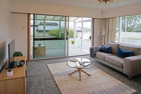 Photo of property in 2 Cruickshank Crescent, Rosedale, Invercargill, 9810