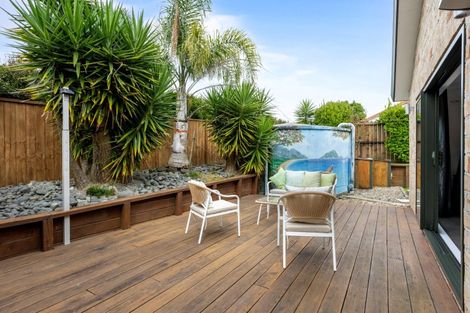 Photo of property in 65 Sunny Crescent, Huapai, Kumeu, 0810