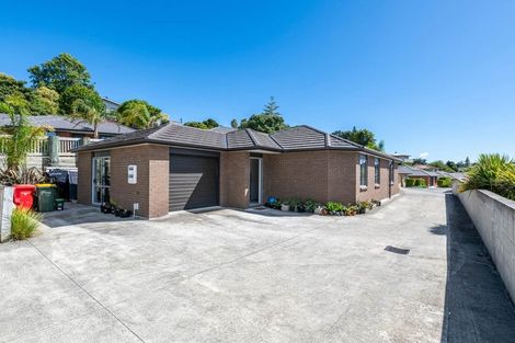 Photo of property in 1 Puarangi Lane, Stanmore Bay, Whangaparaoa, 0932