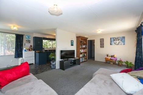 Photo of property in 54 Seaview Road, Marfell, New Plymouth, 4310