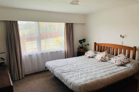 Photo of property in 2 Penrith Street, Westown, New Plymouth, 4310