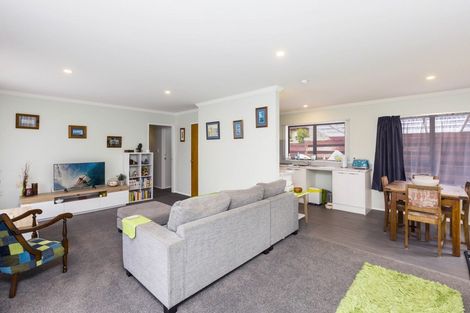 Photo of property in 1/6 Tararua Street, Trentham, Upper Hutt, 5018