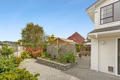 Photo of property in 17 Observatory Close, Whitby, Porirua, 5024