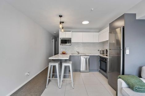 Photo of property in 2 Dart Place, Fernhill, Queenstown, 9300