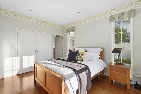 Photo of property in 30 Glandovey Road, Fendalton, Christchurch, 8052