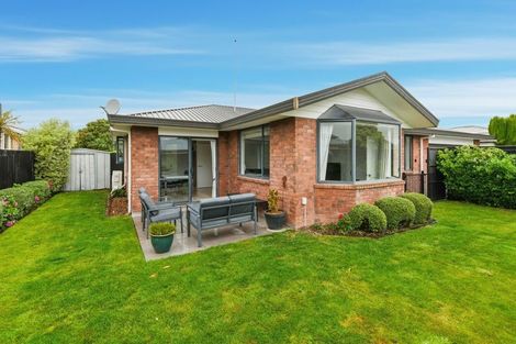 Photo of property in 65 Fern Drive, Halswell, Christchurch, 8025