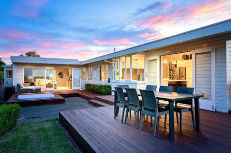 Photo of property in 55 Puflett Road, Havelock North, 4130