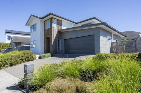 Photo of property in 13 Podgora Avenue, Kumeu, 0810