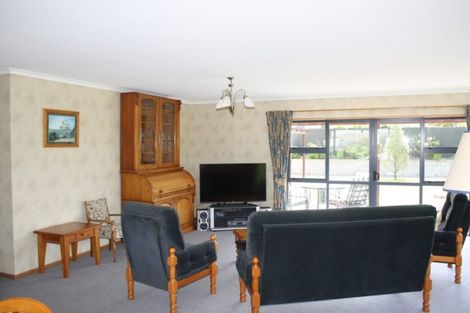 Photo of property in 22 Hannah Place, Holmes Hill, Oamaru, 9401