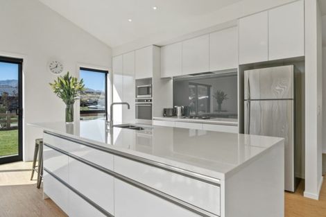 Photo of property in 71 Toni's Terrace, Lower Shotover, Queenstown, 9304