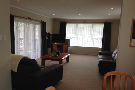 Photo of property in 12 Timaru Grove, Kelson, Lower Hutt, 5010