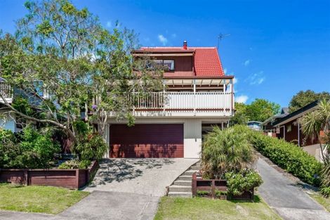 Photo of property in 1/3 Lynngate Place, Hillcrest, Auckland, 0627