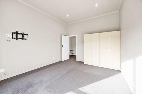 Photo of property in 39 Victoria Street, Hawera, 4610