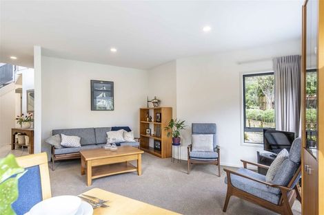 Photo of property in 10 Mistral Place, West Harbour, Auckland, 0618