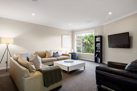 Photo of property in 10 Everleigh Court, Flagstaff, Hamilton, 3210