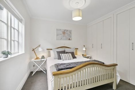 Photo of property in 27 Princess Terrace, Newtown, Wellington, 6021