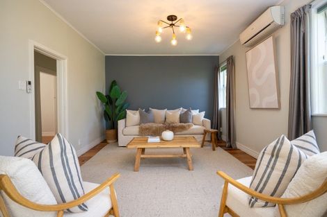 Photo of property in 55 Milton Road, Bluff Hill, Napier, 4110